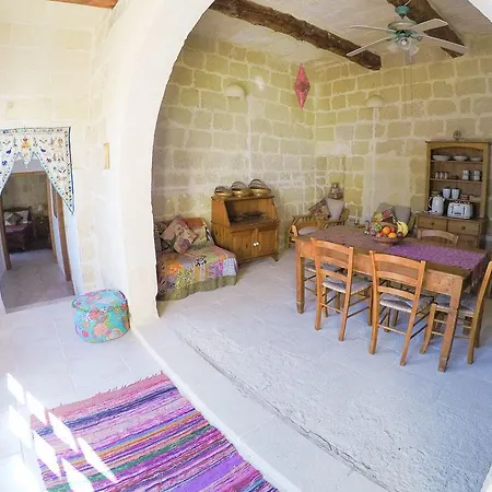 Shanti Ghar Gozo Maison d'hôtes 3*