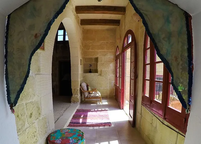 Shanti Ghar Gozo Pensión