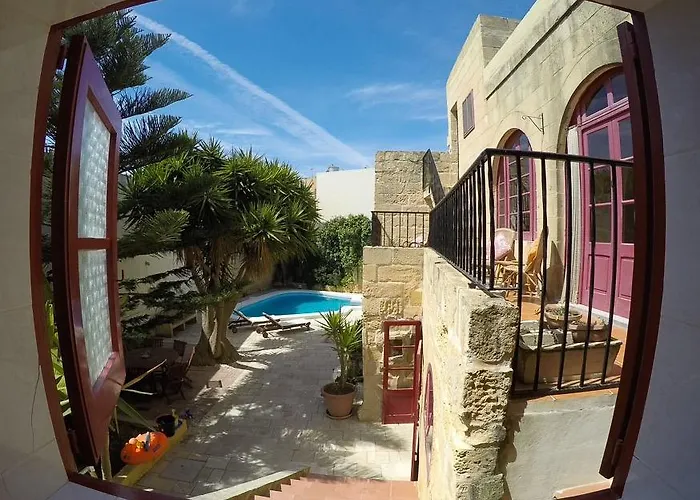 Konukevi Shanti Ghar Gozo 3*