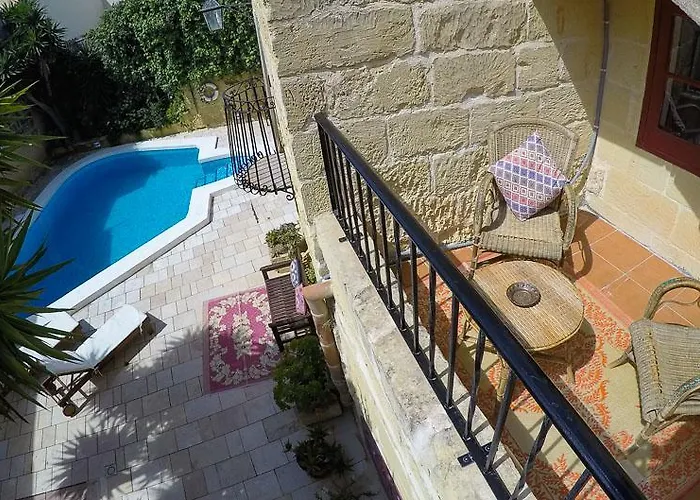 Shanti Ghar Gozo Konukevi 3*