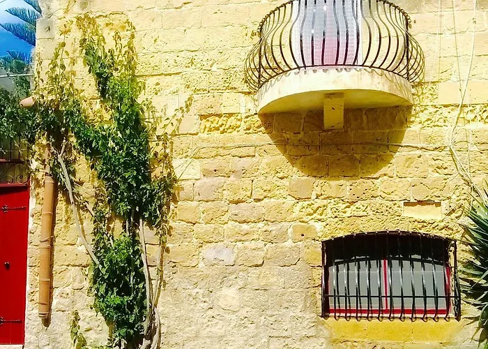 Shanti Ghar Gozo Konukevi 3*